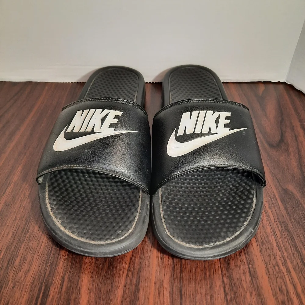 Nike Benassi JDI Mens Size 13 Slides Black White Sandals Flip Flop 343880-090